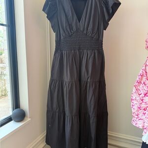 Trovata black V-Neck Dress